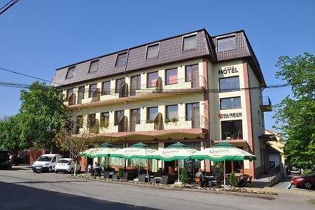 Hotel Coliseum Calafat Bagian luar foto