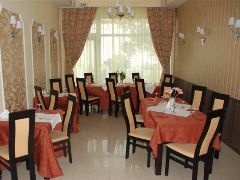 Hotel Coliseum Calafat Bagian luar foto