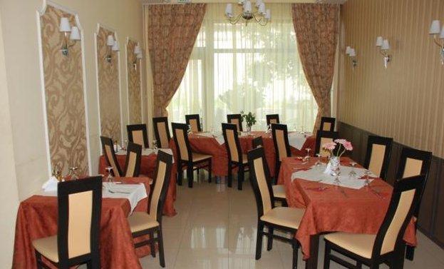 Hotel Coliseum Calafat Restoran foto